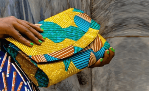 How to Make Lovely Envelope Purse at Home With Just a Piece of Ankara (Photos)