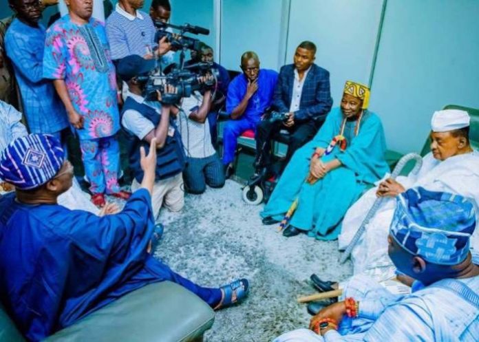 Yinka Ayefele, a musician, says the meeting with Abiola Ajimobi, governor of Oyo state, on Thursday was more or less a set-up by the governor’s team.