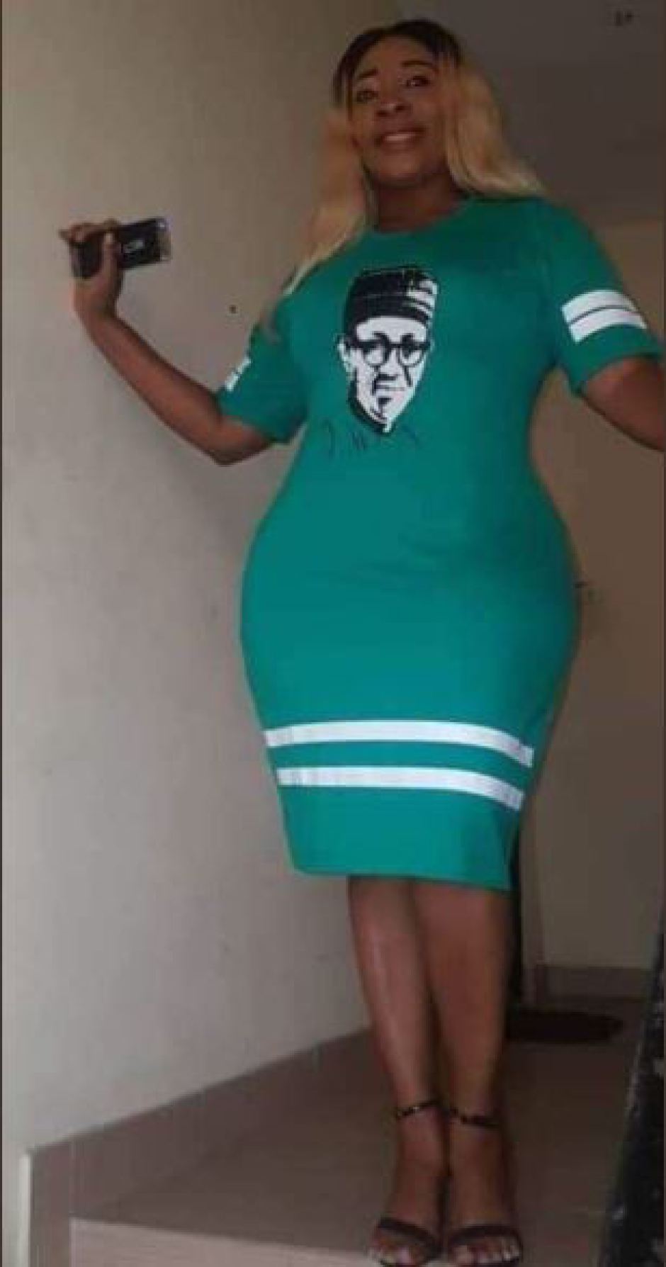 More Hot Photos Of Slay Queens Campaigning For President Buhari Surface Online