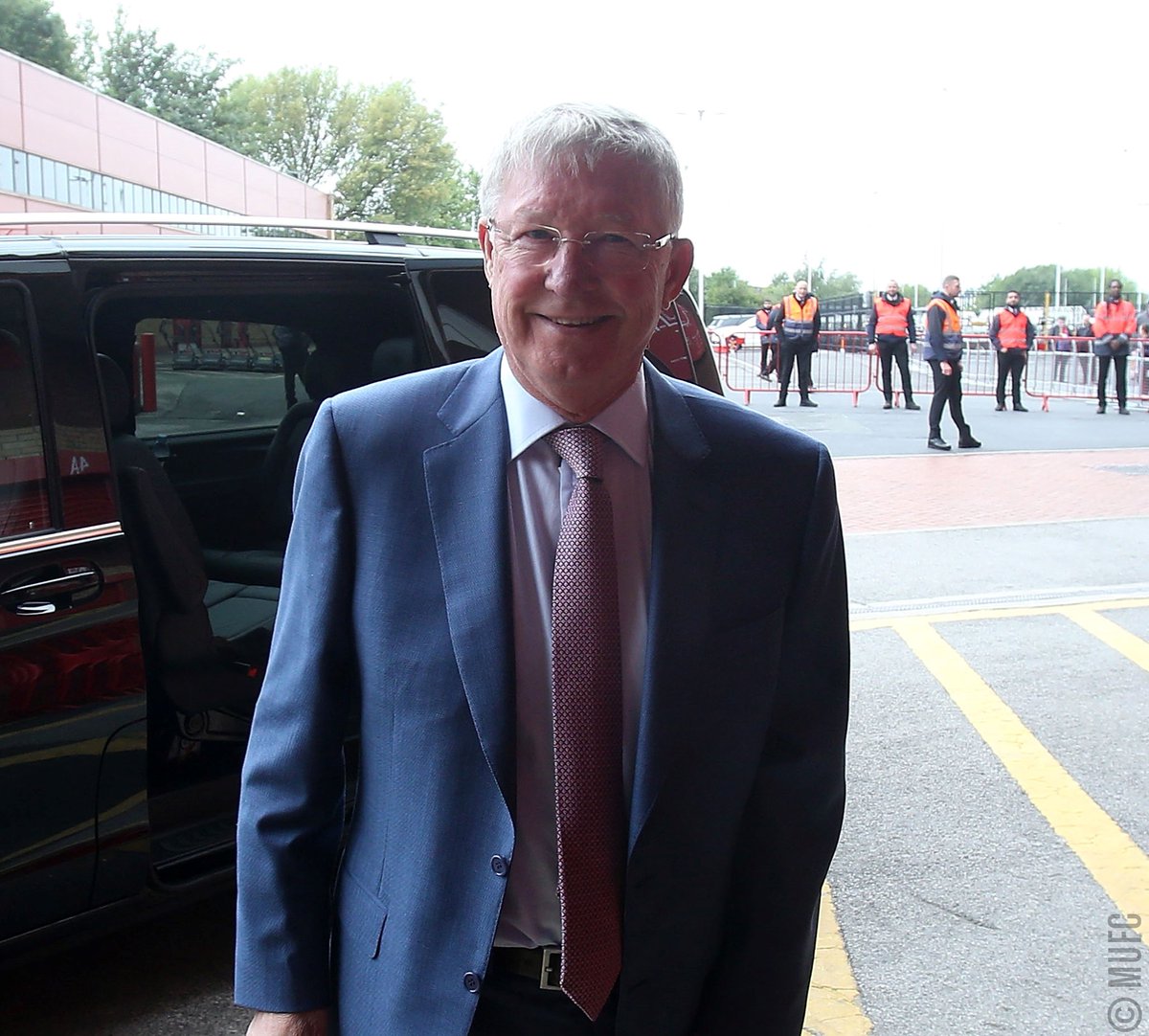 Sir Alex Ferguson's Returns To Old Trafford And Manutd's Players Are Happy