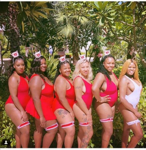 Beautiful Lady And Her 5 Friends Slays In Sexy Swimwear (Photos)