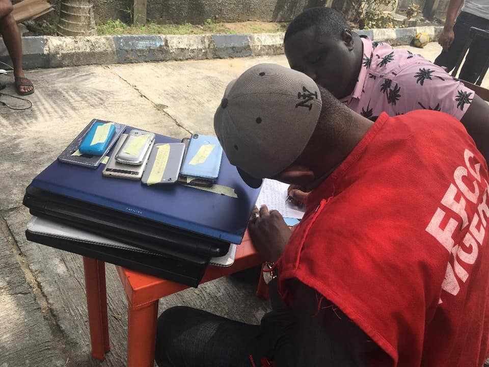 Laptops, Car Recovered As Five Yahoo Boys Are Arrested In Port-Harcourt (Photos)
