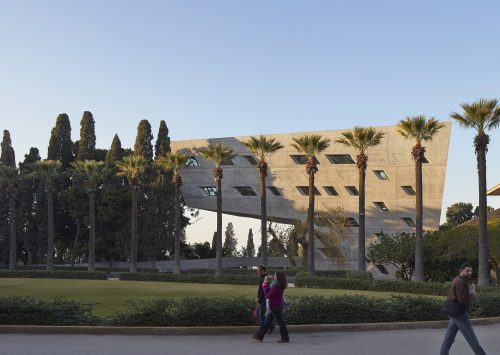 Mastercard Foundation Scholars Program at The American University of Beirut (AUB) 2019/2020 for Graduate & Undergraduate study in Lebanon (Fully Funded)