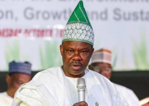 Ogun government assists traders with N200 million loan
